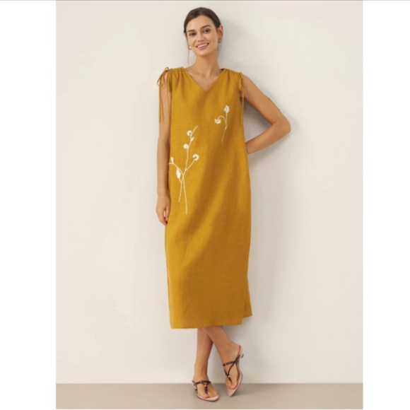 100% Linen Smocked Shoulder Embroidered Maxi Dress BELINE - Picture 5 of 11